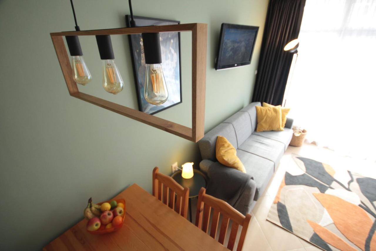 Apartment Daisy Grand Kamelia ساني بيتش المظهر الخارجي الصورة