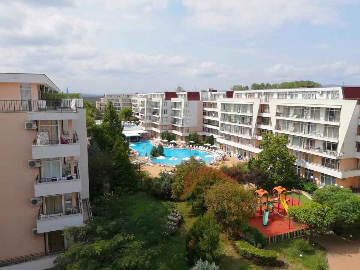 Apartment Daisy Grand Kamelia ساني بيتش المظهر الخارجي الصورة